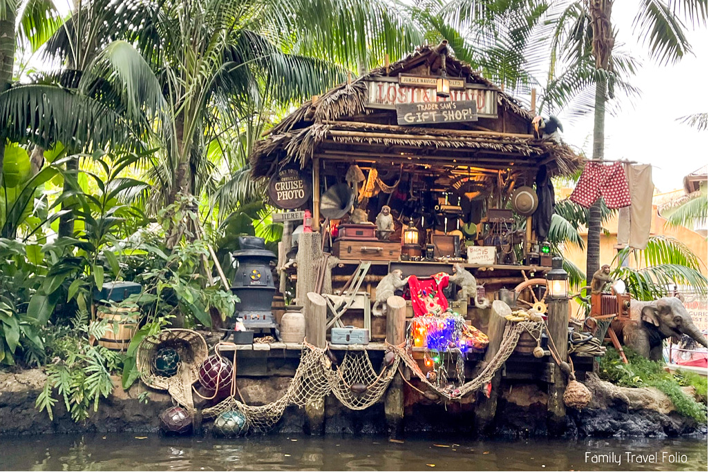 Adventureland: Trader Sam's hut on Jungle Cruise